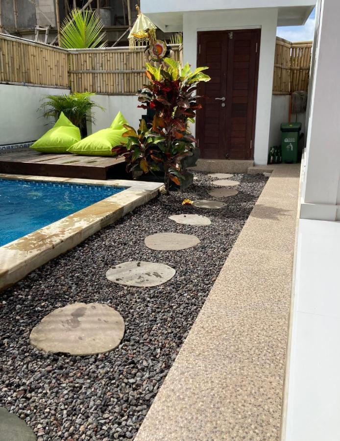 Villa Iris Homestay Uluwatu Zewnętrze zdjęcie